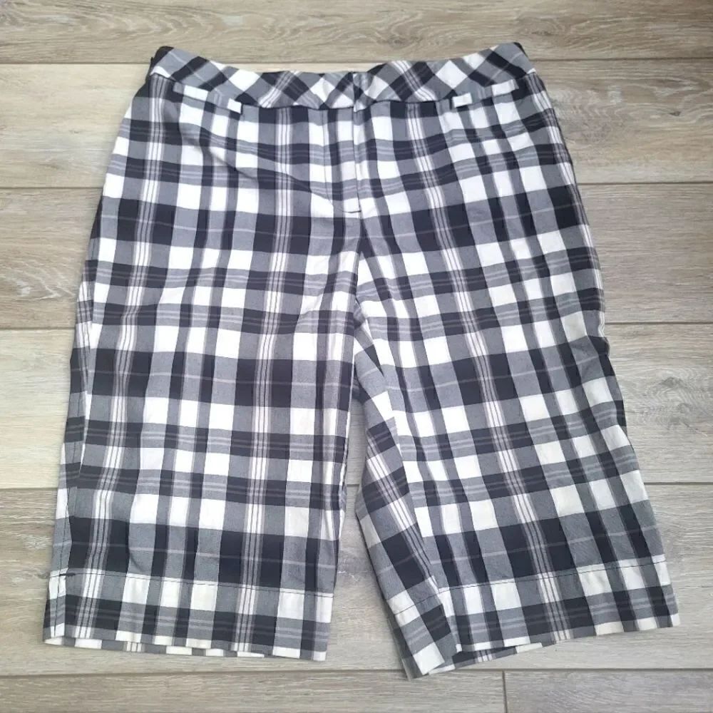 Liz Claiborne Jackie style bermuda shorts plaid size 8